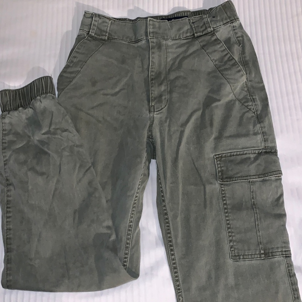 Hollister pants